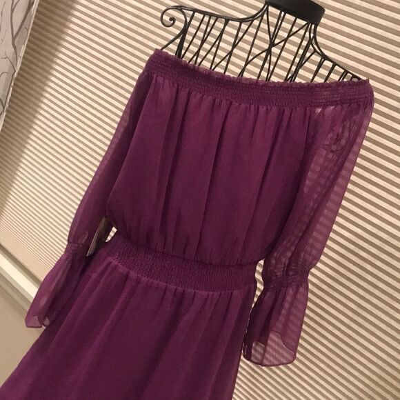 NWT Halston Crepe Dress Scoop Neck - Size Medium - Picture 6 of 8